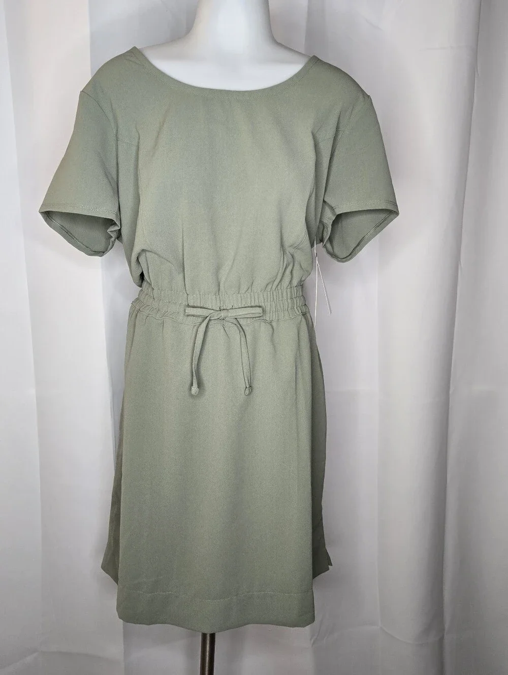 32 Degrees Agave Leaf Green Soft Twill Drawstring Waist Dress Pockets Large NWT